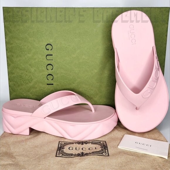 GUCCI pink rubber 39 -9US Logo Thong Matelasse quilt Platform Slides sandals NIB - Picture 2 of 13